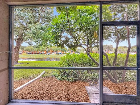 10524 NW 10th St A125, Plantation FL 33322