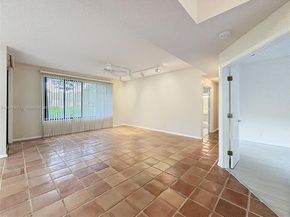 10524 NW 10th St A125, Plantation FL 33322