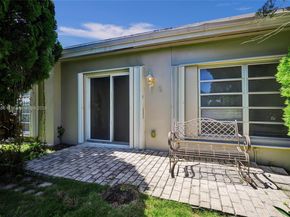 7200 E Tropical Way, Plantation FL 33317