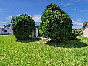 7200 E Tropical Way, Plantation FL 33317