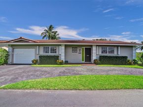 7200 E Tropical Way, Plantation FL 33317