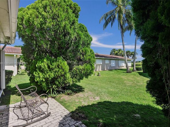 7200 E Tropical Way, Plantation FL 33317