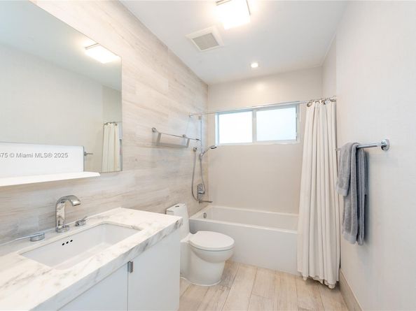 Undisclosed Address #A11908675, Coral Gables FL 33134