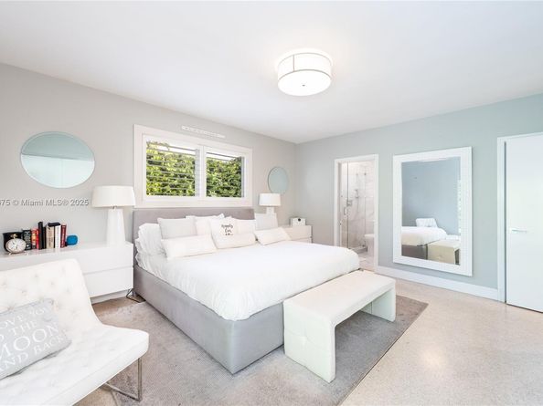 Undisclosed Address #A11908675, Coral Gables FL 33134