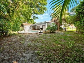 10873 NW 10th Pl, Coral Springs FL 33071