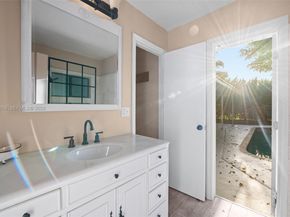 10873 NW 10th Pl, Coral Springs FL 33071