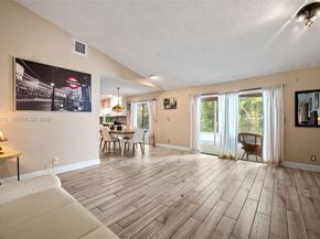 10873 NW 10th Pl, Coral Springs FL 33071