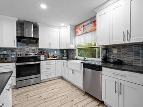 10873 NW 10th Pl, Coral Springs FL 33071