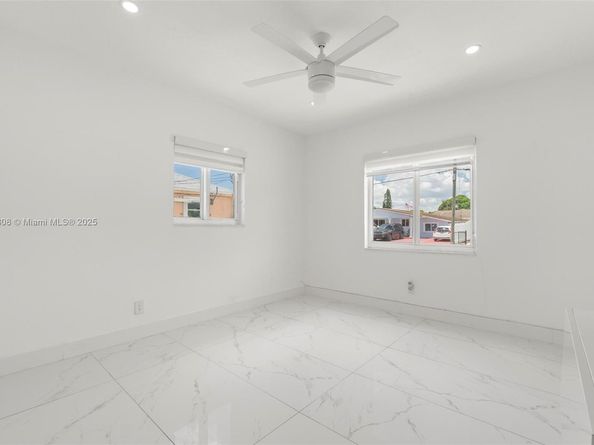 4205 E 10th Ave, Hialeah FL 33013