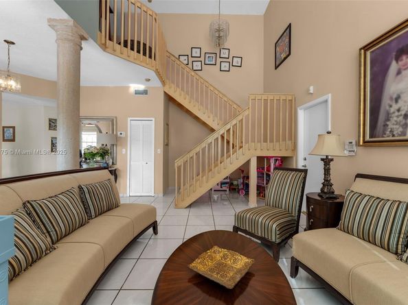 3200 SW 132nd Ave, Miami FL 33175