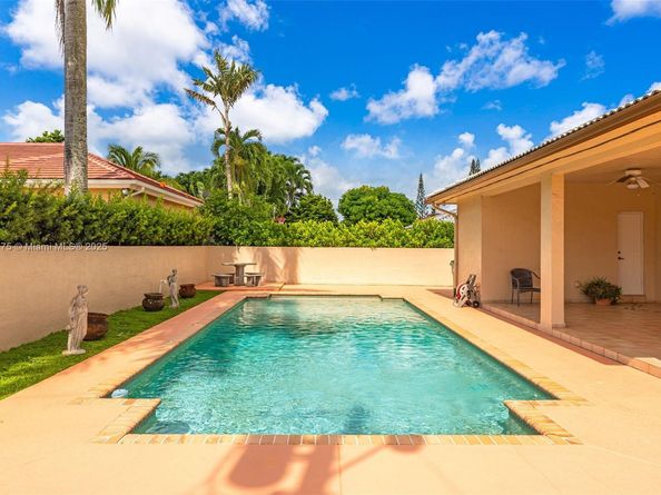 3200 SW 132nd Ave, Miami FL 33175