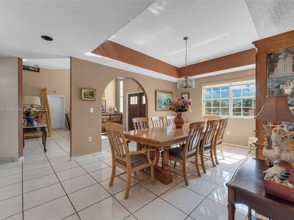 3200 SW 132nd Ave, Miami FL 33175