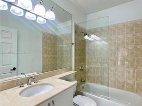 3204 Bird Ave 105, Miami FL 33133