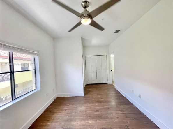 3204 Bird Ave 105, Miami FL 33133