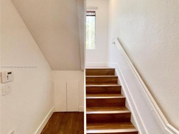 3204 Bird Ave 105, Miami FL 33133