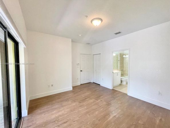 3204 Bird Ave 105, Miami FL 33133
