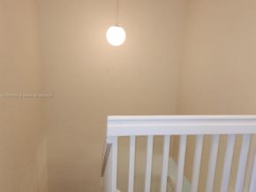 9166 NW 40th Pl, Sunrise FL 33351