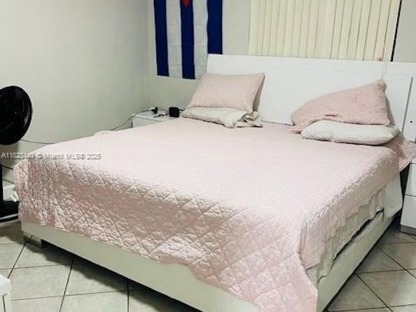 8701 SW 12th St 30, Miami FL 33174