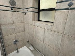 8701 SW 12th St 30, Miami FL 33174