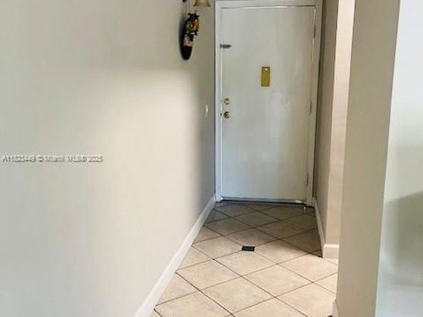 8701 SW 12th St 30, Miami FL 33174