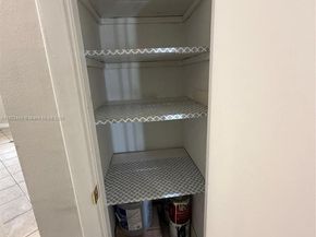 8701 SW 12th St 30, Miami FL 33174