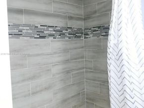 10442 Sunrise Lakes Blvd 203, Sunrise FL 33322