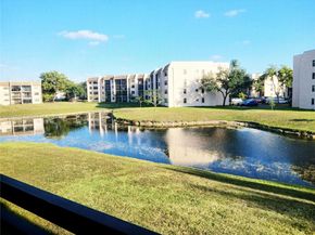 10442 Sunrise Lakes Blvd 203, Sunrise FL 33322