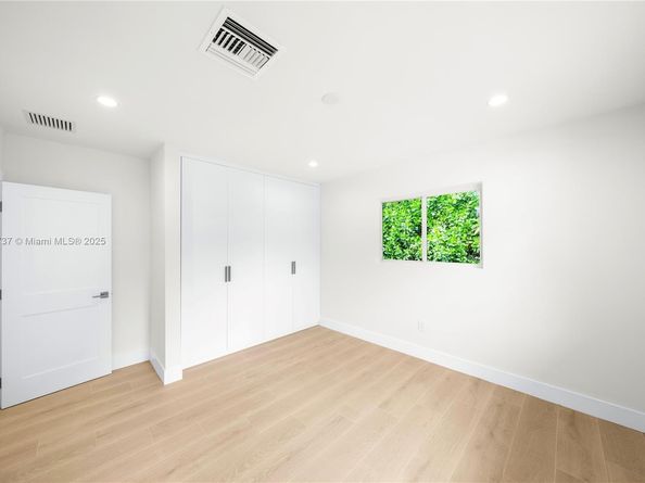 7460 SW 126th St, Pinecrest FL 33156