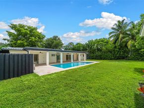 7460 SW 126th St, Pinecrest FL 33156