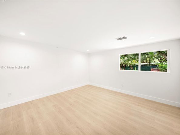 7460 SW 126th St, Pinecrest FL 33156