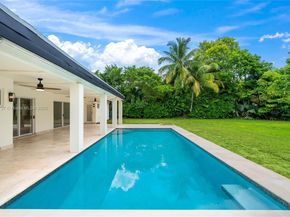 7460 SW 126th St, Pinecrest FL 33156