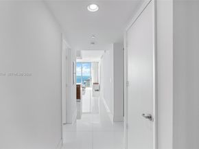 485 Brickell Ave 4410, Miami FL 33131