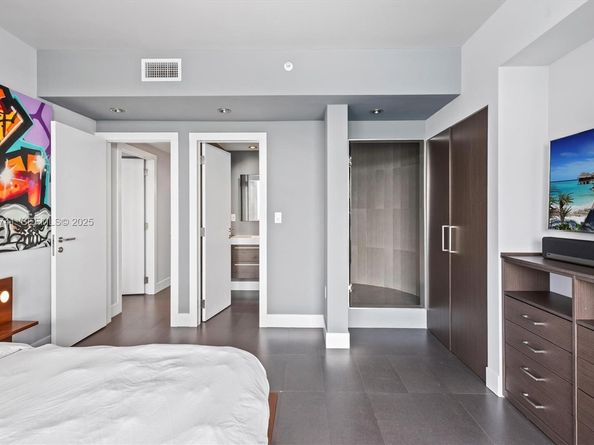 520 West Ave 1701, Miami Beach FL 33139