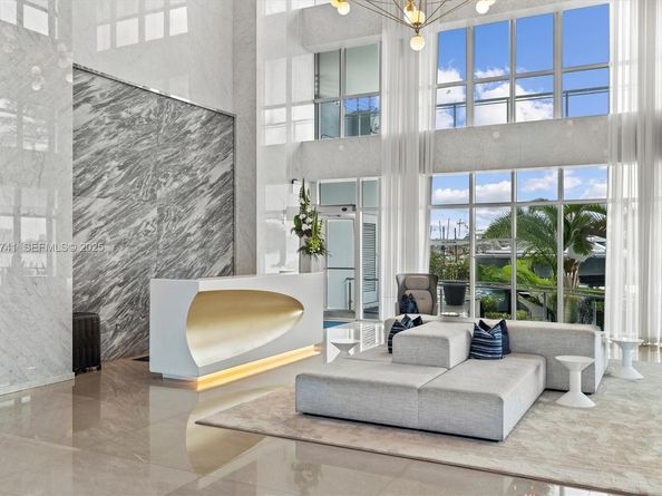 520 West Ave 1701, Miami Beach FL 33139