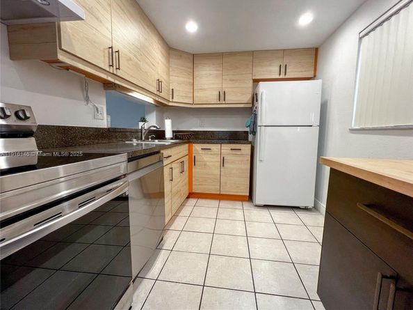 8600 SW 133rd Ave Rd 401, Miami FL 33183