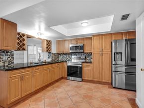 4801 Harrison St, Hollywood FL 33021