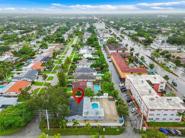 4801 Harrison St, Hollywood FL 33021