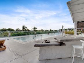 2301 Collins Ave 432, Miami Beach FL 33139