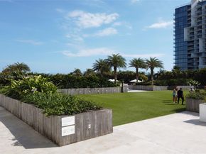 2301 Collins Ave 432, Miami Beach FL 33139