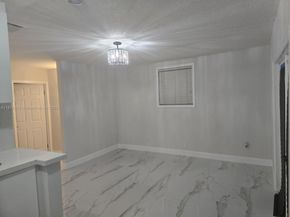 6400 Meade St, Hollywood FL 33024