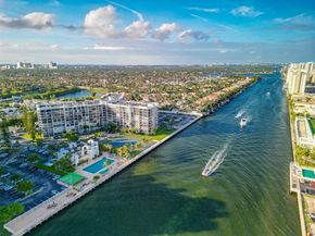 1000 Parkview Dr 1001, Hallandale Beach FL 33009