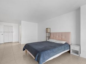 1000 Parkview Dr 1001, Hallandale Beach FL 33009