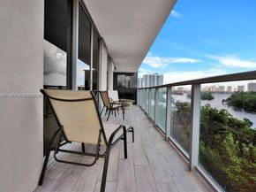 16385 Biscayne Blvd 421, North Miami Beach FL 33160