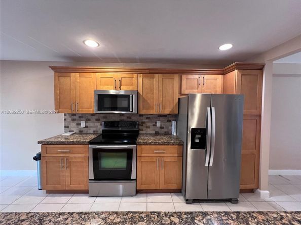 2750 N 34th Ave 9D, Hollywood FL 33021