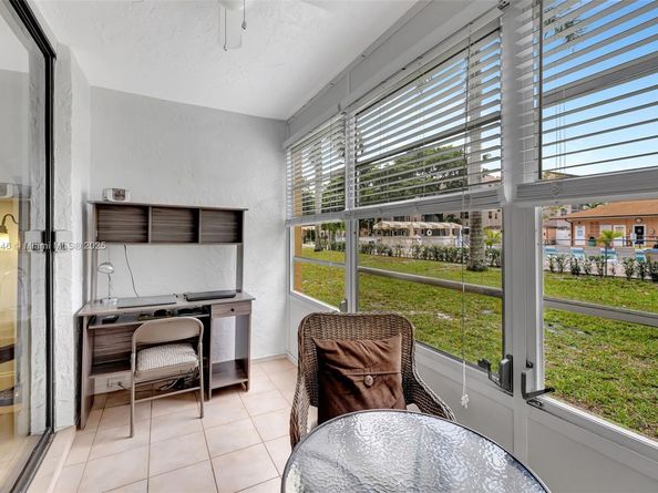2811 Somerset Dr 104, Lauderdale Lakes FL 33311