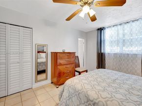 2811 Somerset Dr 104, Lauderdale Lakes FL 33311