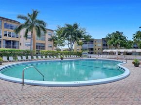2811 Somerset Dr 104, Lauderdale Lakes FL 33311