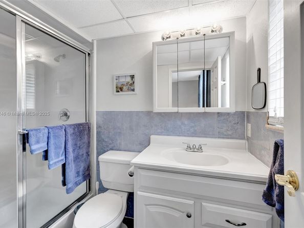 2811 Somerset Dr 104, Lauderdale Lakes FL 33311