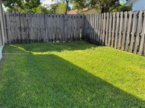 9631 NW 42nd Ct, Sunrise FL 33351