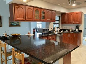 9631 NW 42nd Ct, Sunrise FL 33351